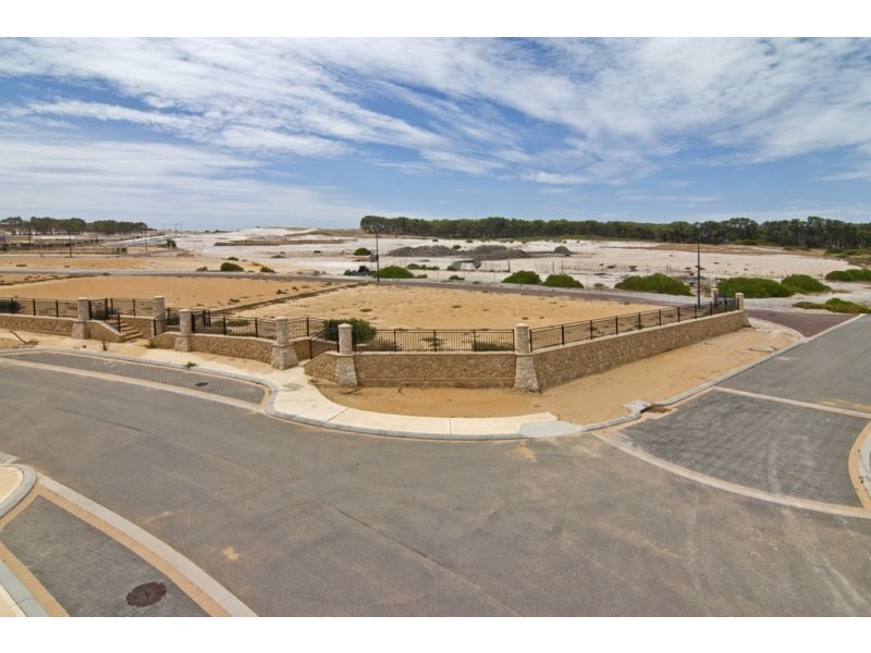 21 Wistari Circle, Two Rocks WA 6037