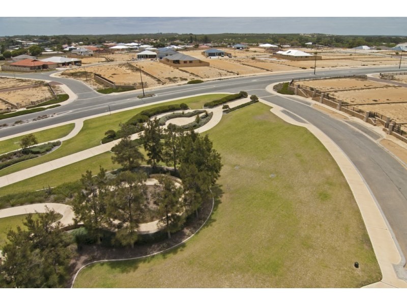 21 Wistari Circle, Two Rocks WA 6037