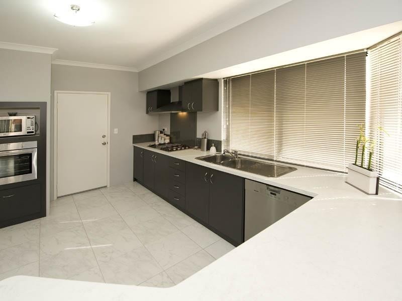 389 Wright Road, Piara Waters WA 6112