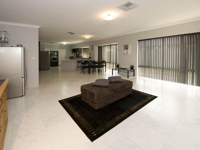 389 Wright Road, Piara Waters WA 6112