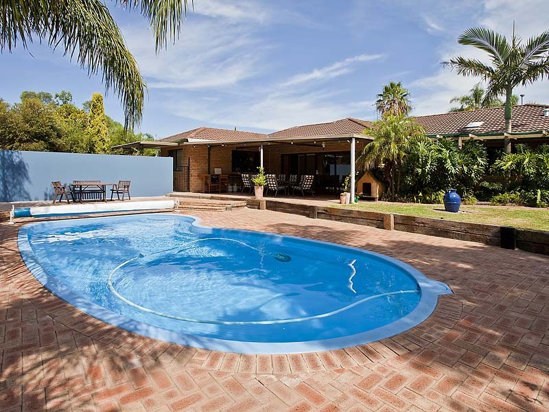 30 Yale Road, Thornlie WA 6108