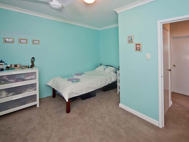 30 Yale Road, Thornlie WA 6108