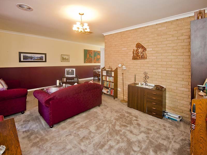 30 Yale Road, Thornlie WA 6108