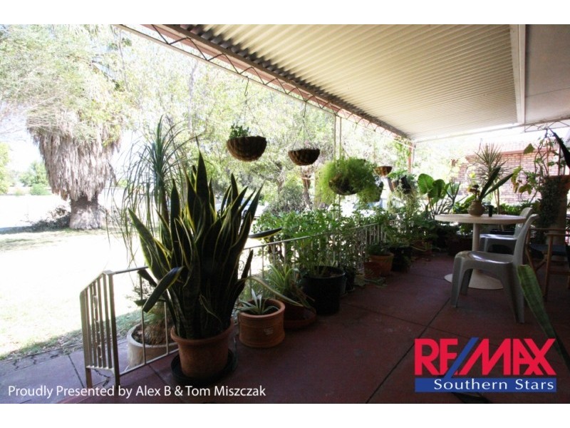 22 Mona Ave, Beckenham WA 6107