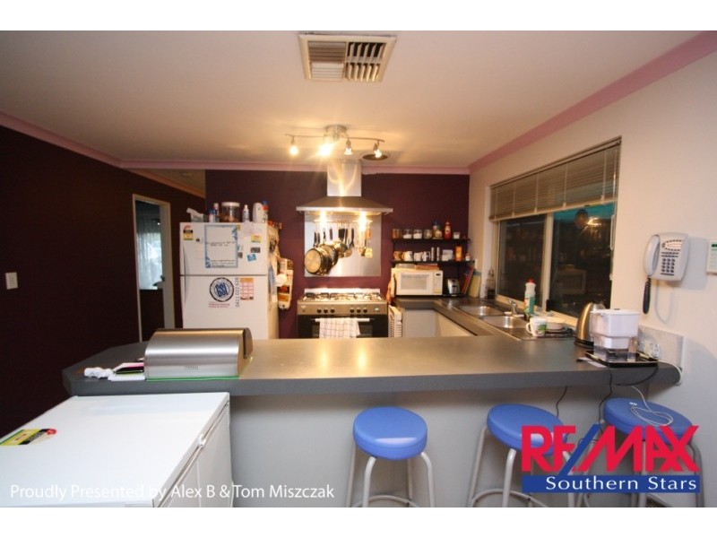 25 Dayana Court, Redcliffe WA 6104