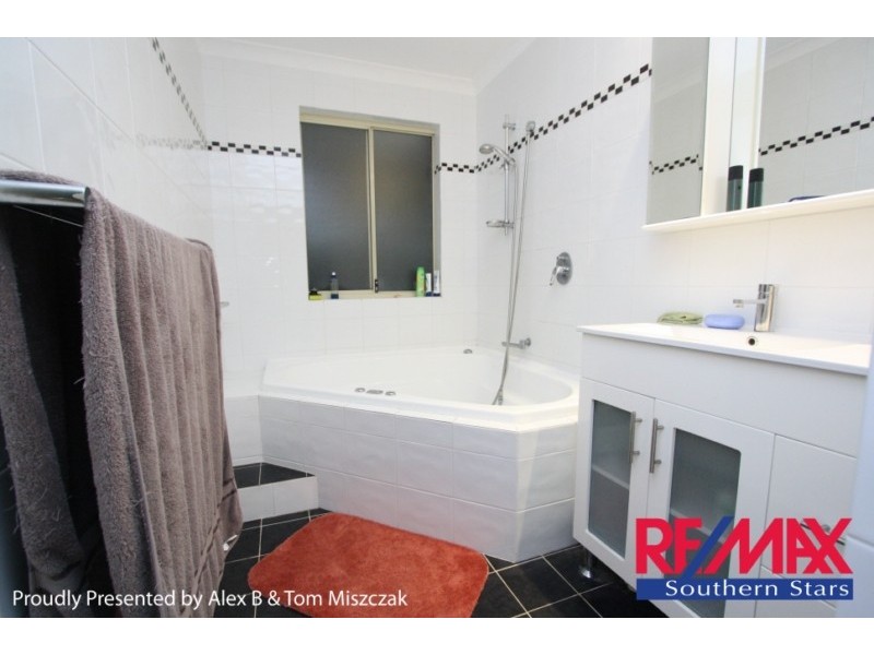 25 Dayana Court, Redcliffe WA 6104