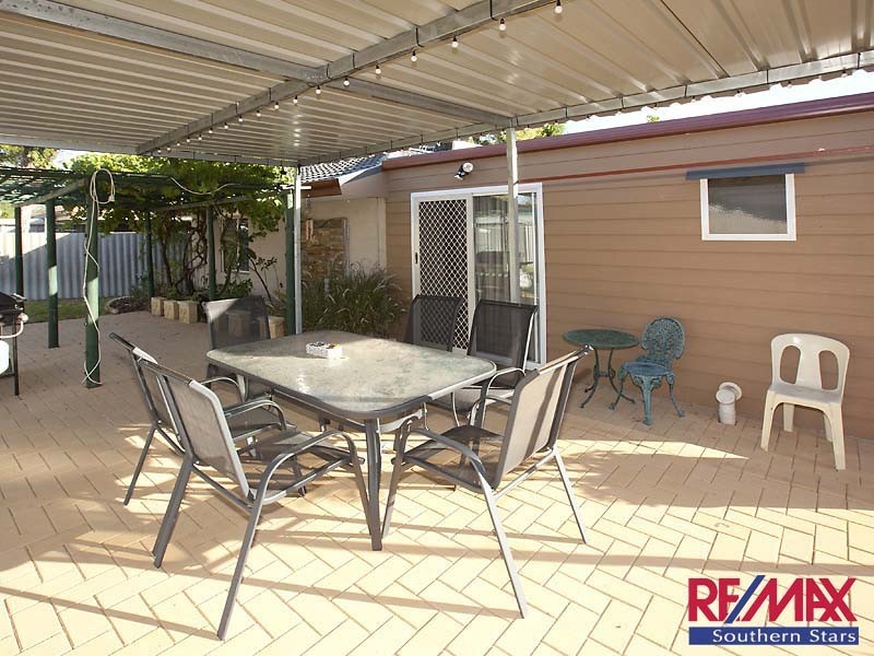 7 Oakfield Place, Kelmscott WA 6111