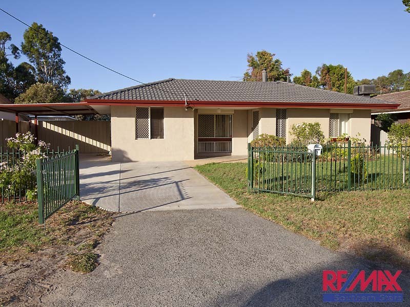 7 Oakfield Place, Kelmscott WA 6111