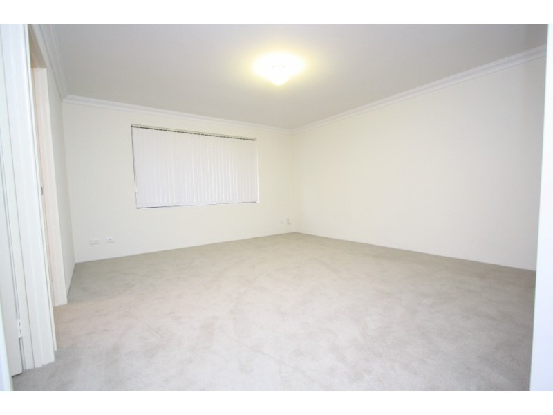 6  Washington Terrace, Canning Vale WA 6155