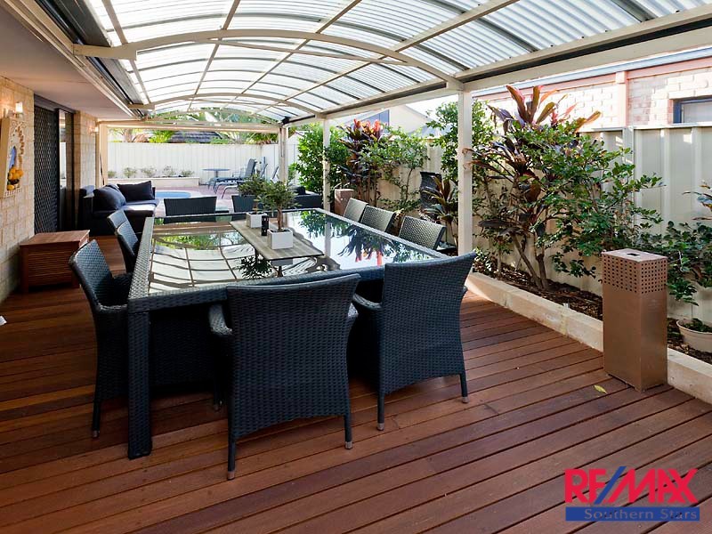 14 Barkley Loop, Canning Vale WA 6155