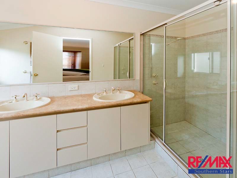 14 Barkley Loop, Canning Vale WA 6155