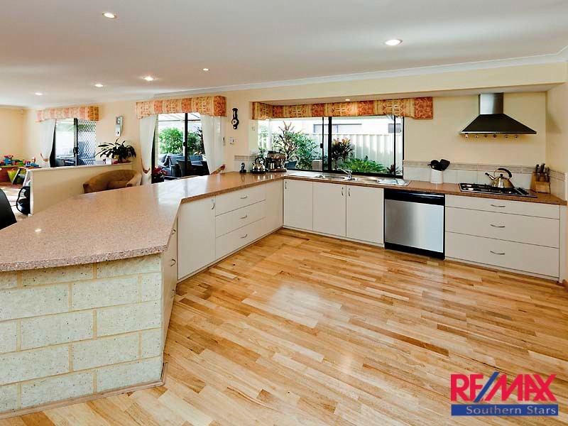 14 Barkley Loop, Canning Vale WA 6155