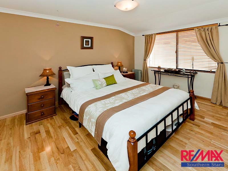 14 Barkley Loop, Canning Vale WA 6155