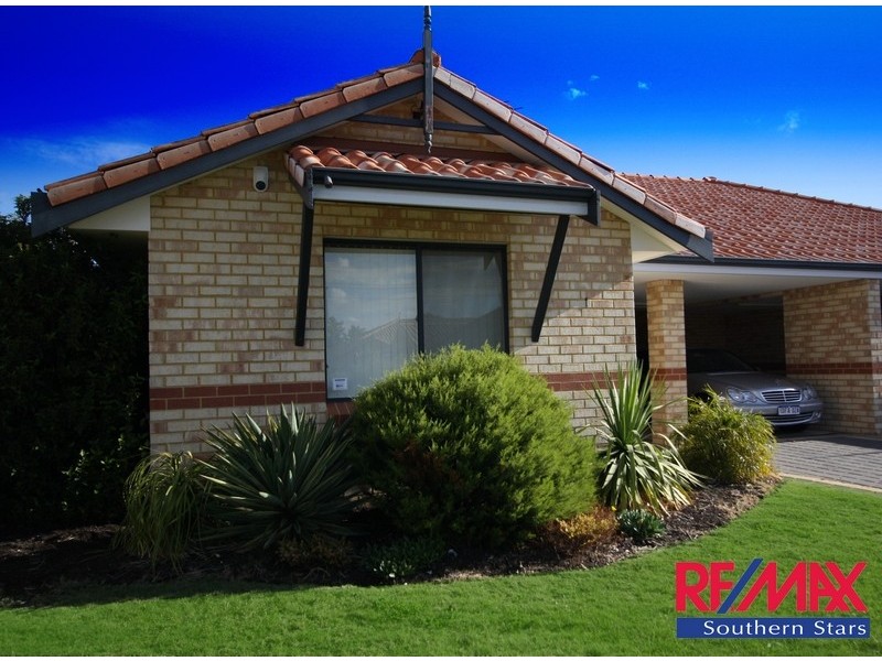 1/17 Beard Place, Queens Park WA 6107