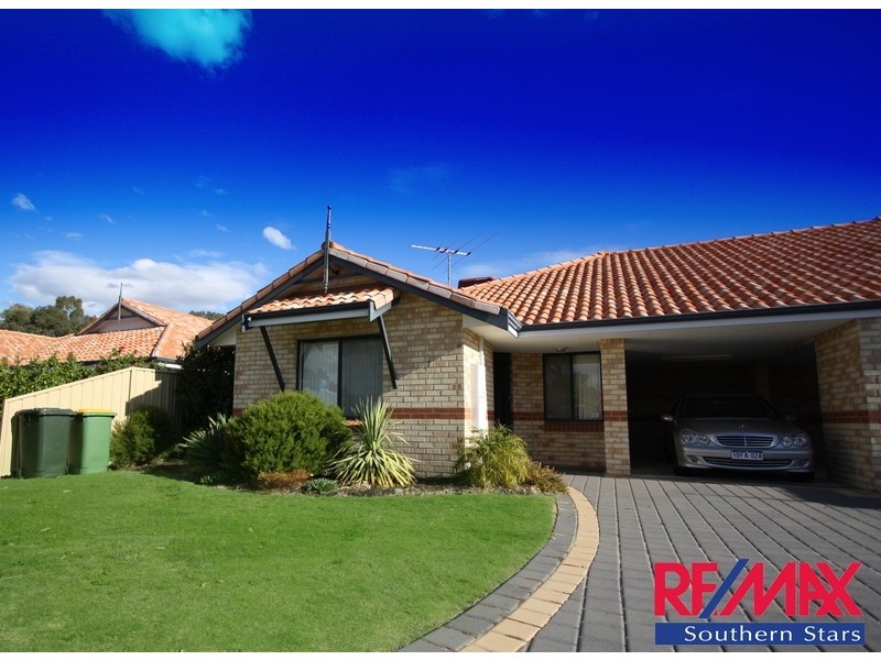 1/17 Beard Place, Queens Park WA 6107