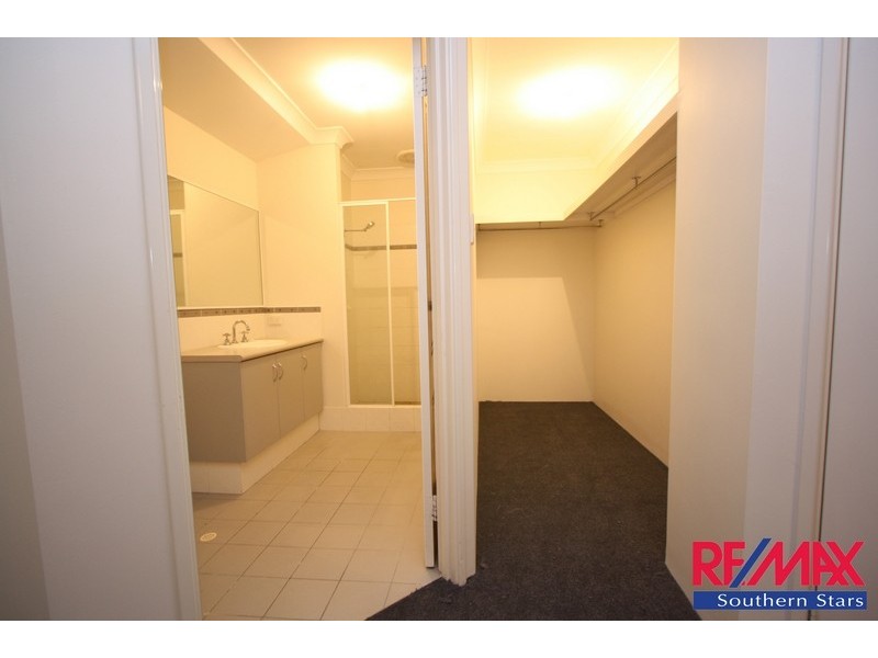 1/17 Beard Place, Queens Park WA 6107