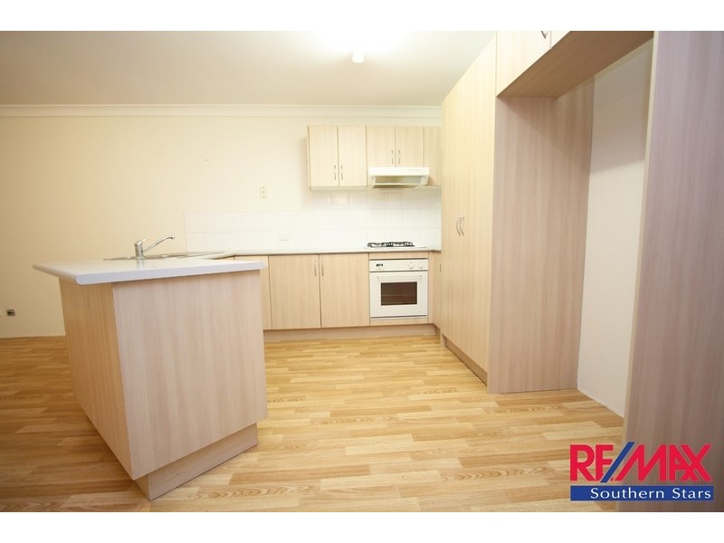 1/17 Beard Place, Queens Park WA 6107
