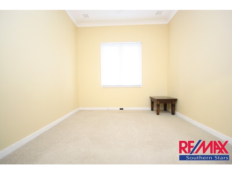 11 Boxley Place, Langford WA 6147