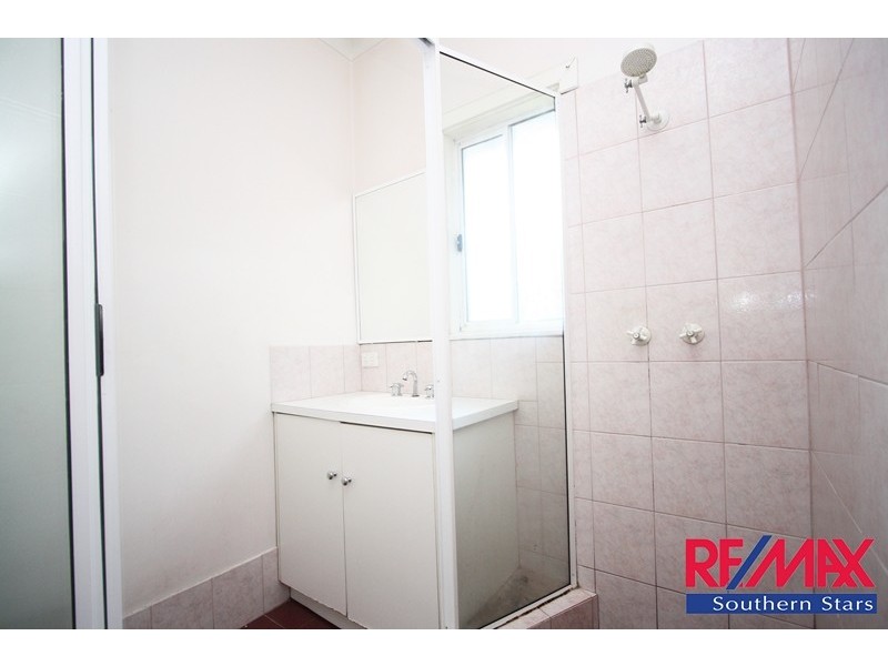 11 Boxley Place, Langford WA 6147