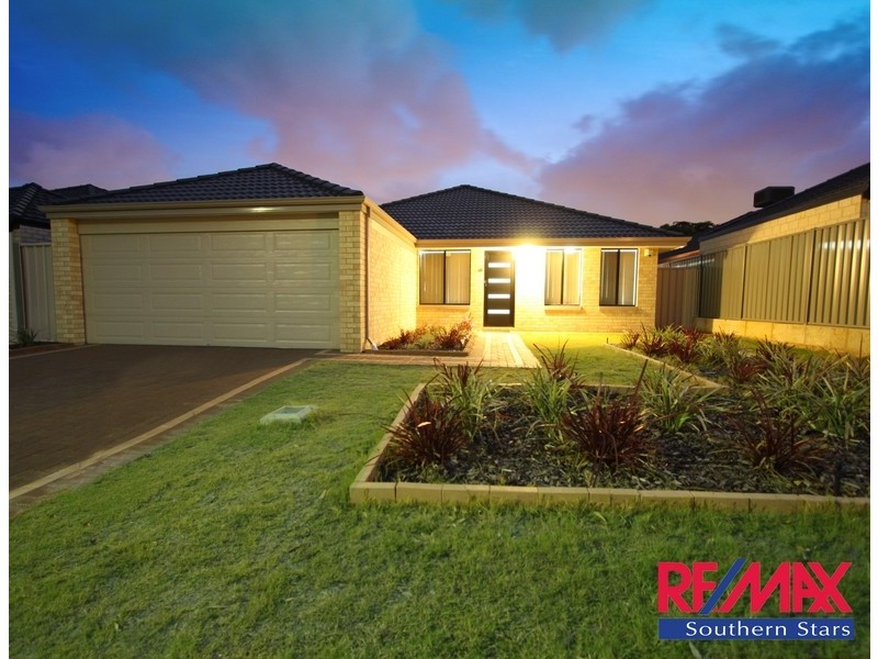 12 Retchford Way, Queens Park WA 6107