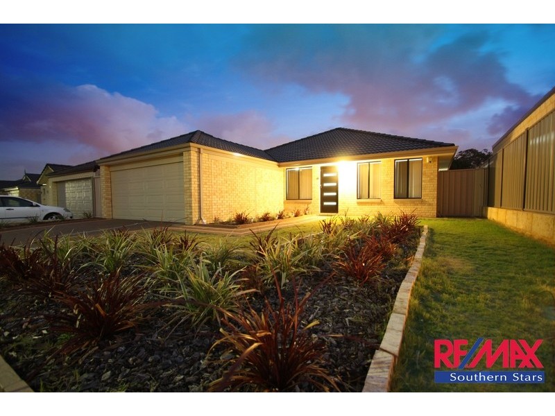 12 Retchford Way, Queens Park WA 6107