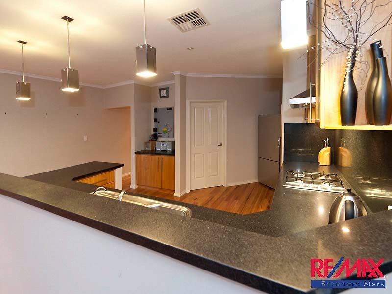 4 Morville Pass, Canning Vale WA 6155