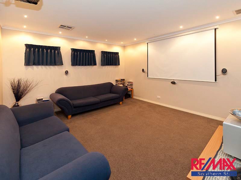 4 Morville Pass, Canning Vale WA 6155