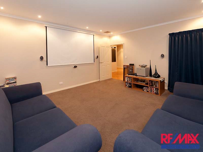 4 Morville Pass, Canning Vale WA 6155