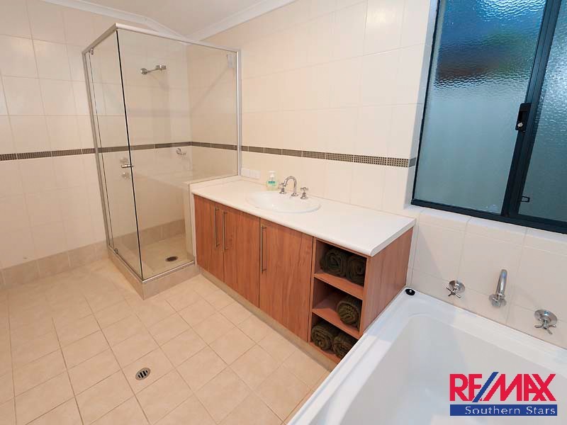 4 Morville Pass, Canning Vale WA 6155