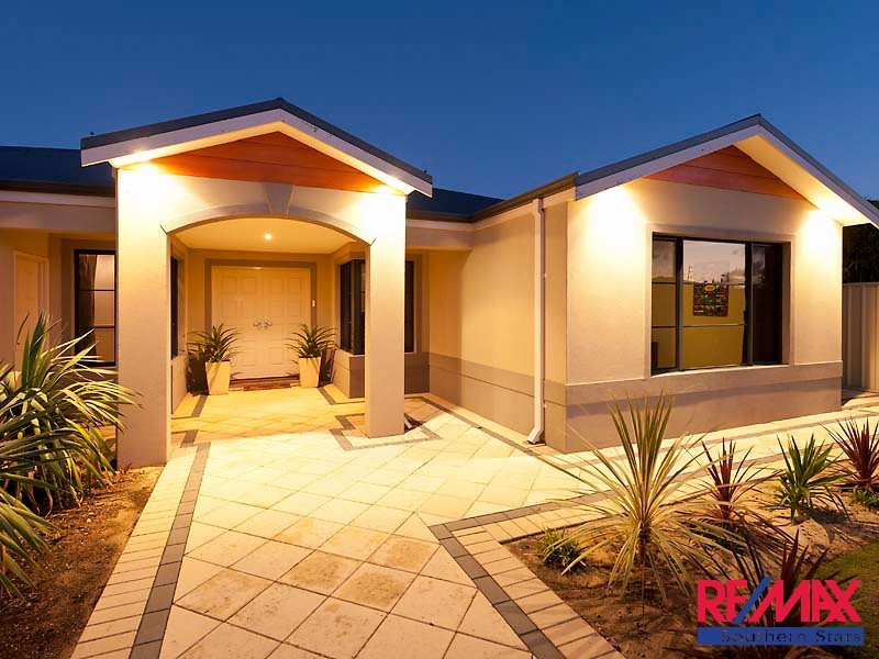 4 Morville Pass, Canning Vale WA 6155