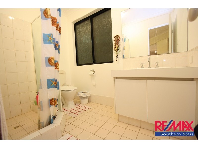 14 Forman Court, Queens Park WA 6107