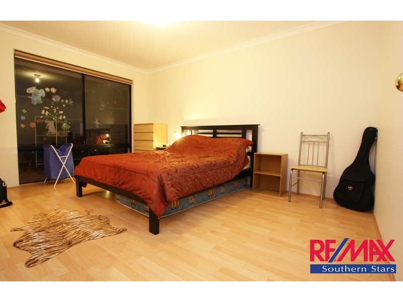 14 Forman Court, Queens Park WA 6107