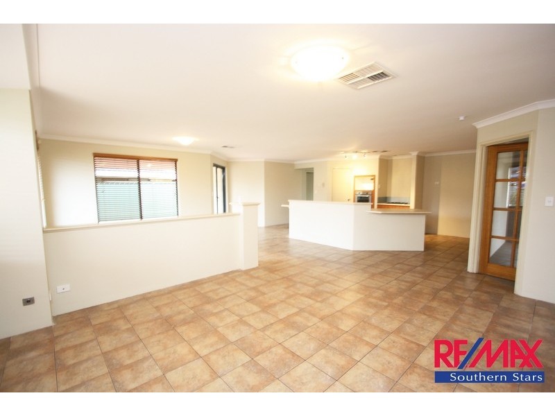 82 Arthur Road, Wattle Grove WA 6107