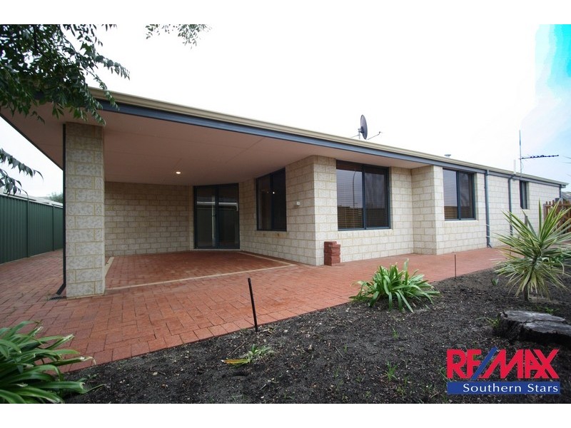 82 Arthur Road, Wattle Grove WA 6107