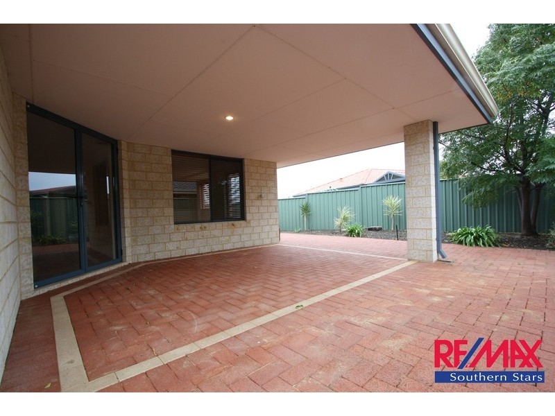 82 Arthur Road, Wattle Grove WA 6107