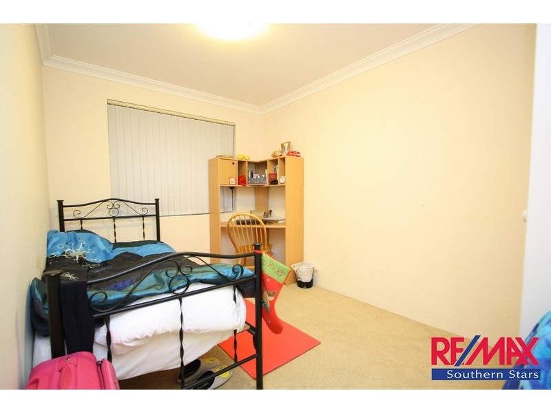 2/278 Wharf Street, Queens Park WA 6107