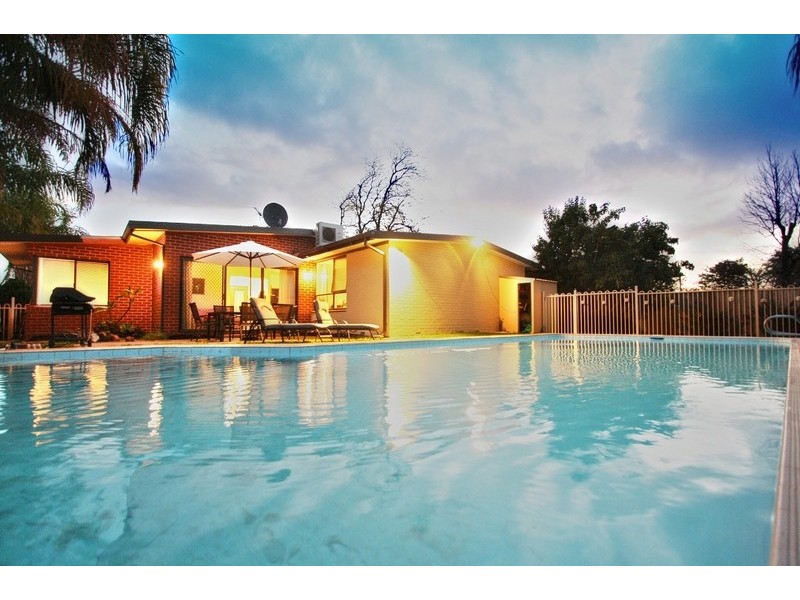 122 Streatham Street, Beckenham WA 6107