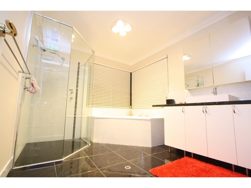 122 Streatham Street, Beckenham WA 6107