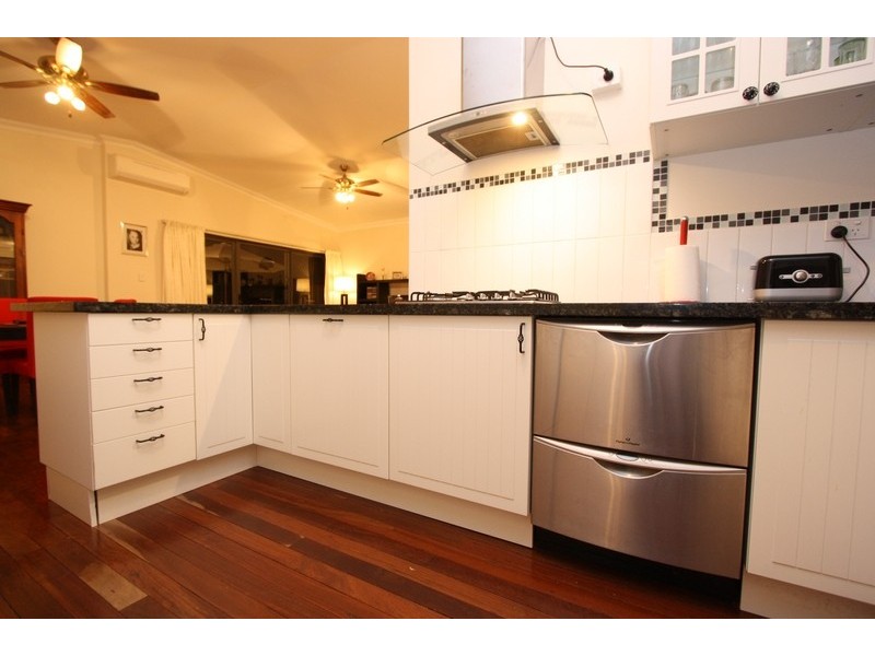 122 Streatham Street, Beckenham WA 6107