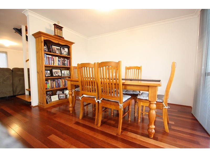 1/2 Ursuline Vista, Queens Park WA 6107