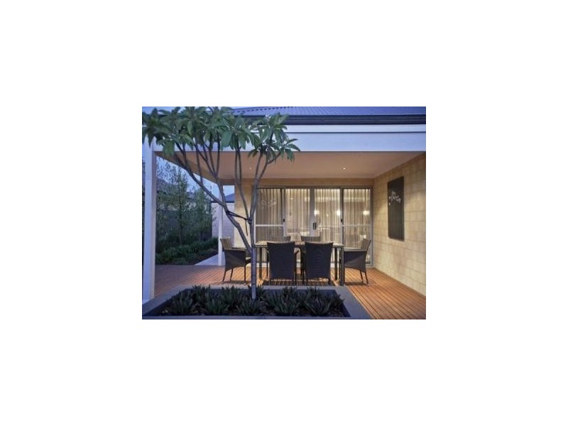 16 Warrington Road, Byford WA 6122