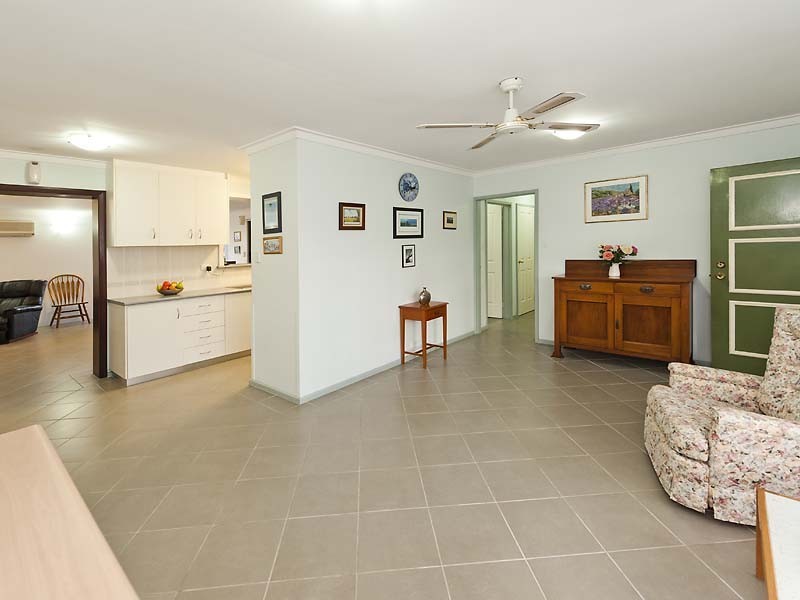 66 Digby Street, Gosnells WA 6110