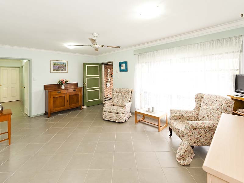 66 Digby Street, Gosnells WA 6110