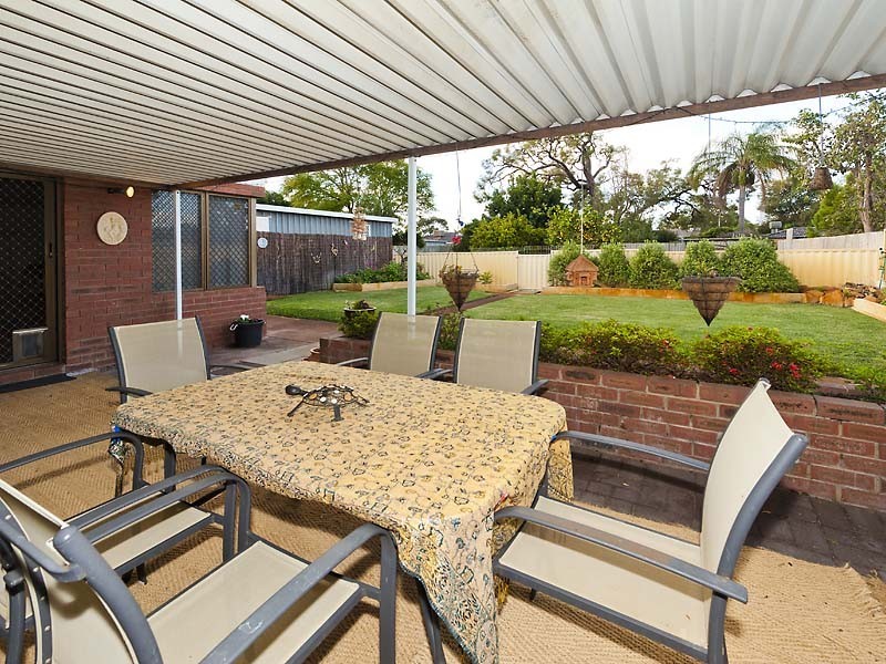 66 Digby Street, Gosnells WA 6110