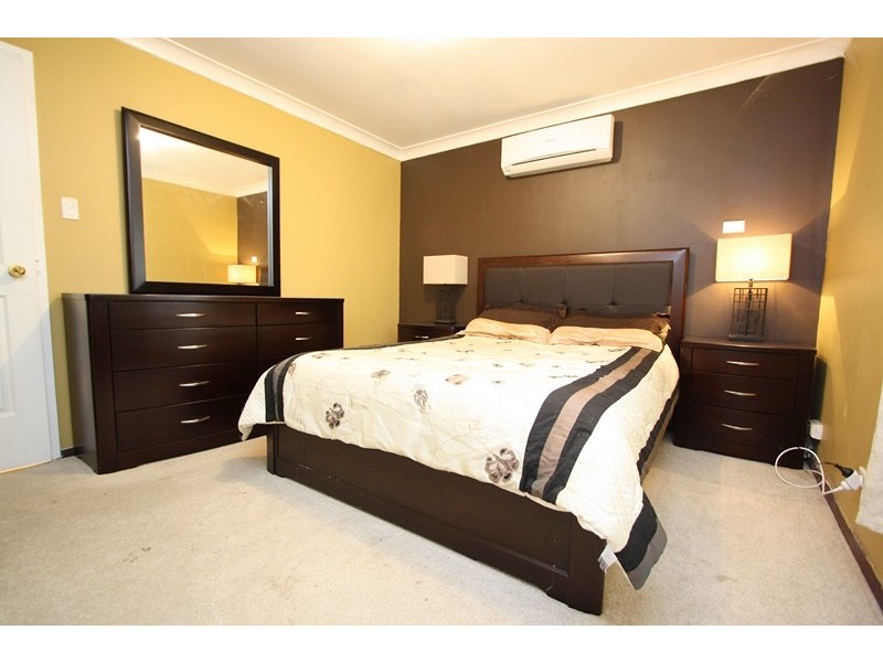 34 Grovelands Drive, Camillo WA 6111