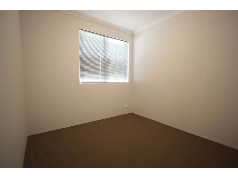 1/87 Station Street, East Cannington WA 6107