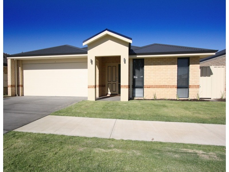2/87 Station Street, East Cannington WA 6107