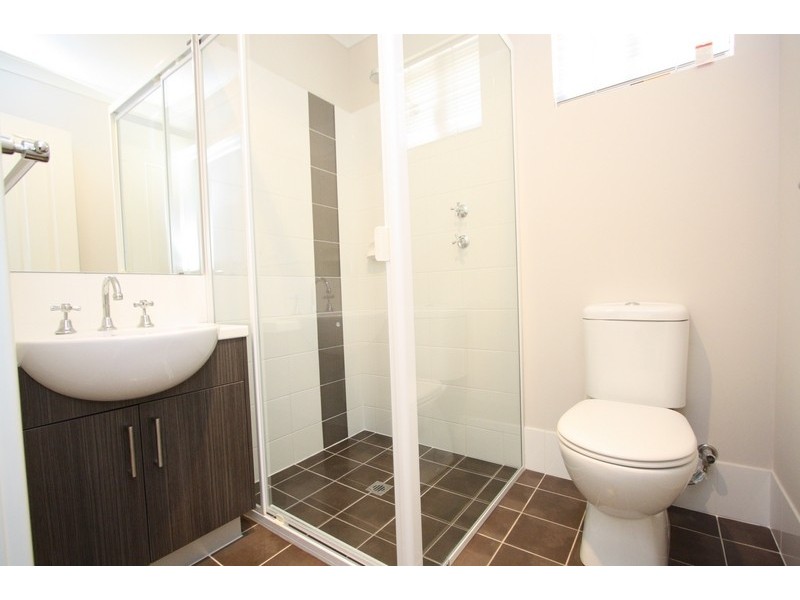 2/87 Station Street, East Cannington WA 6107