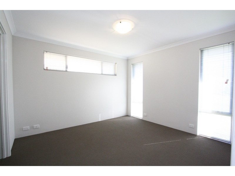 2/87 Station Street, East Cannington WA 6107