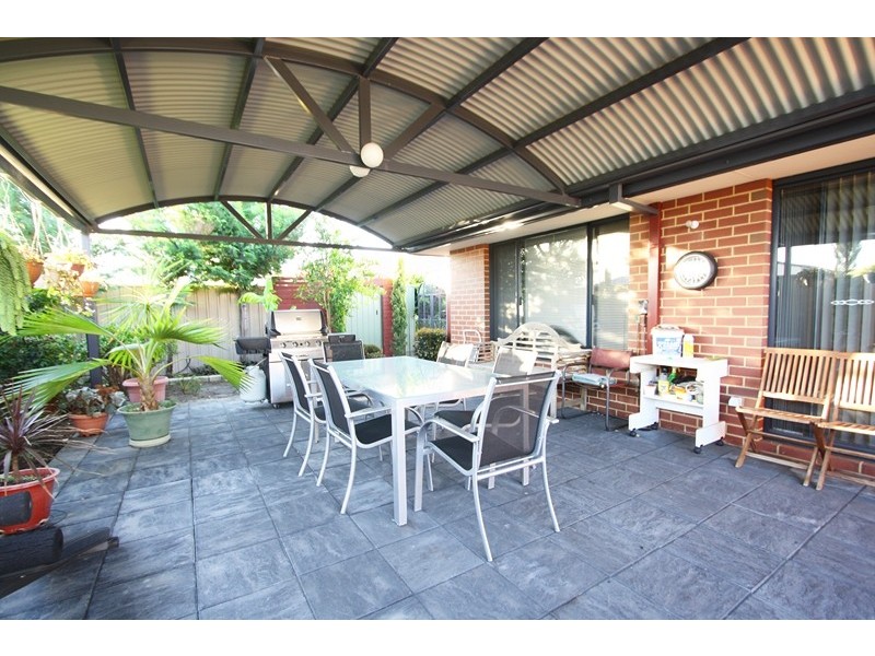 31 Copperback Circle, Huntingdale WA 6110